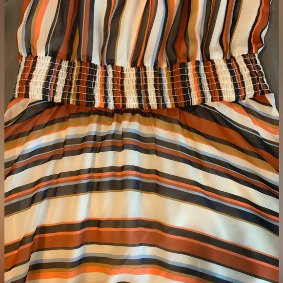 Multi Color Dress - Picture 6 of 6